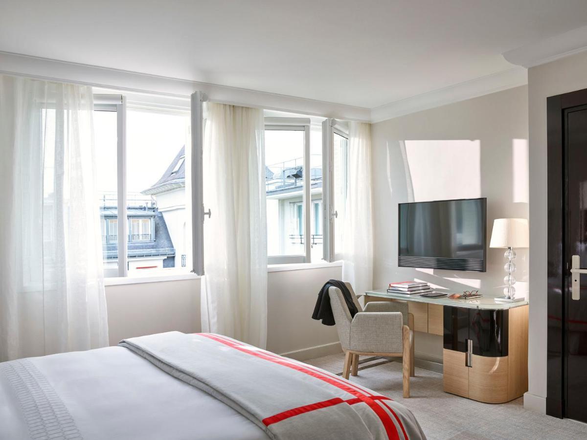 Hotel Plaza Athenee - Dorchester Collection Parijs