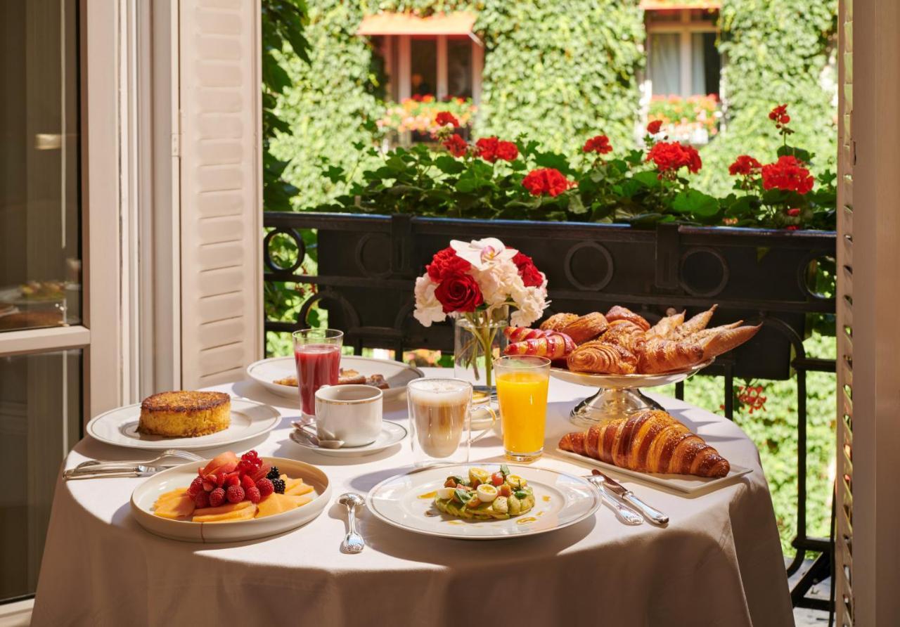 Plaza Athenee - Dorchester Collection 5* Parijs