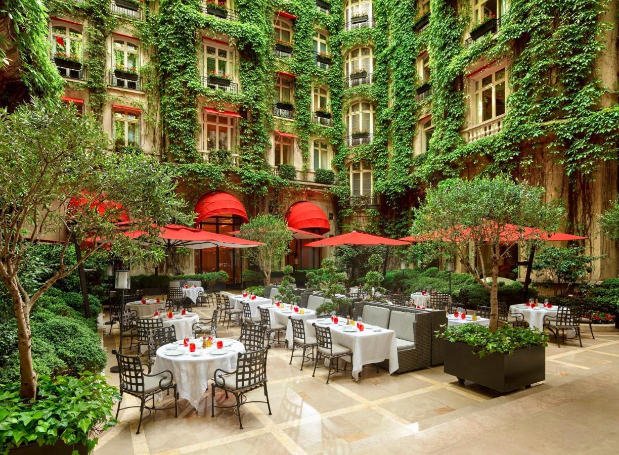 Plaza Athenee - Dorchester Collection Hotel Parijs