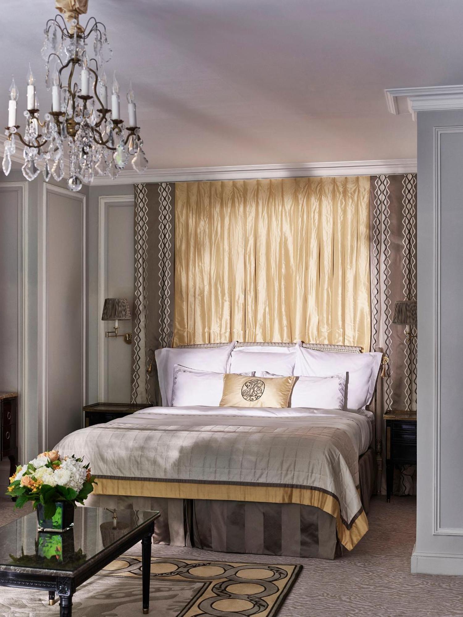 Hotel Plaza Athenee - Dorchester Collection Parijs