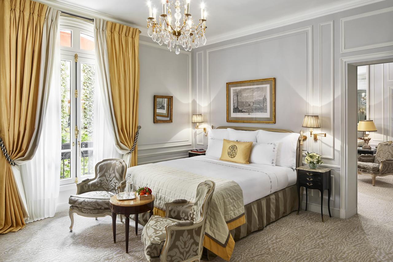 Plaza Athenee - Dorchester Collection 5* Parijs