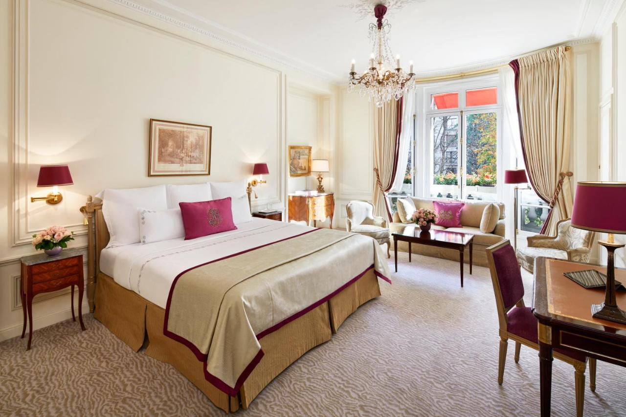 Plaza Athenee - Dorchester Collection Hotel Parijs
