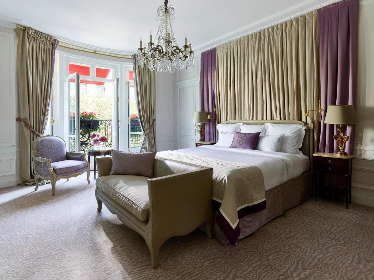 Plaza Athenee - Dorchester Collection 5* Parijs